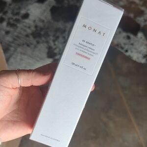 Be Gentle Cream Cleanser - White